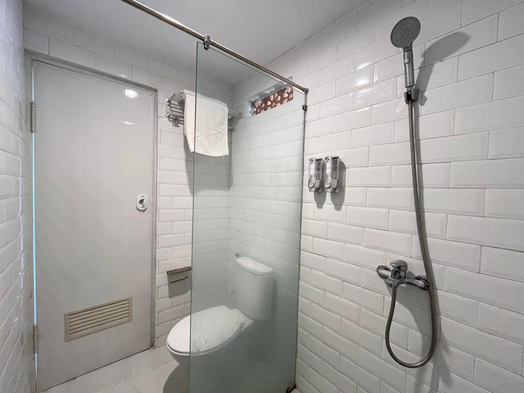 דנפסאר Cove Wong Village מראה חיצוני תמונה